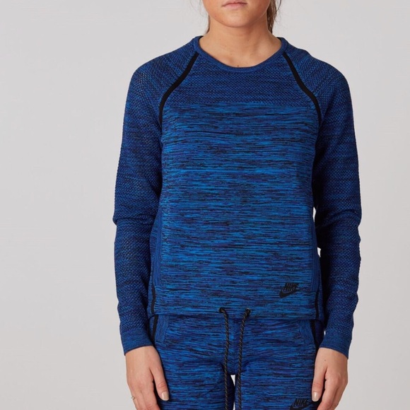 Nike Tops - NIKE Blue Purple Long Sleeve Tech Knit Stretch Athetic Walk run top women size M